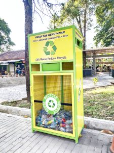 Keranjang Pemilah untuk Penampung Sampah Recycle